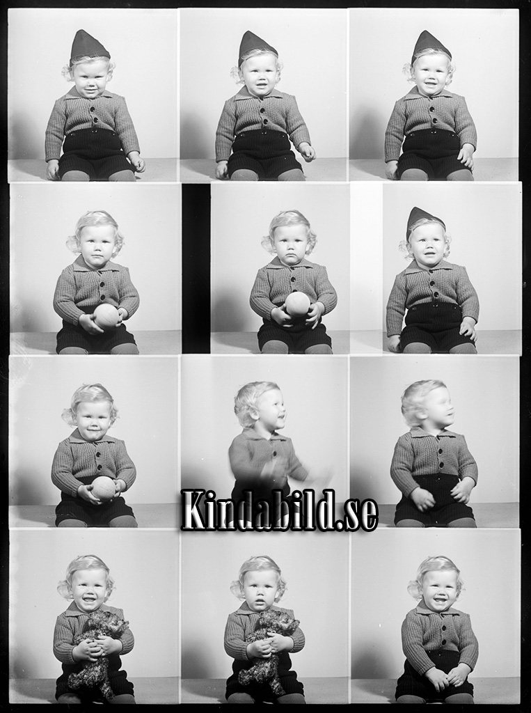 Jan Johansson Gustavsborg Kisa
raja
Pojke klädd i kortbyxor och stickad tröja

raja
Jan Gunnar Johanson född 1940, son till Sven Johanson och hans hustru Erna född Isaksson.. Sven Johansson arbetade på posten.
 Köpte sedan en gård i Krågedal. 1970 bodde föräldrarna i Krågedal.
 Jan Gunnar boode 1970 i Mjölby och hade familj.
 Källa: Folkräkning 1970 ochj studiegruppen hembygdsgården 
Nyckelord: Johansson Kisa