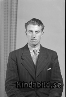 Filnamn=Falk - 8135a.jpg
Filstorlek=256KiB
Dimensioner=698x1024
Uppladdade datum=Feb 01, 2017 Falk - 8135a.jpg
