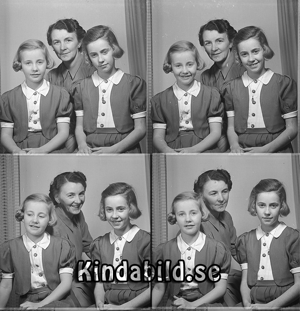 Fru o Döttrar Isacsson Kisa
raja
Mor med sina två döttrar 

raja
Margit Isaksson med döttrarna Karin till höger och Inga Helena.
Margit var gift med handlare Arvid Isaksson Affären var vid Storgatan 8 Kisa. Bostaden i Eklunda Storgatan.
Karin gift med Per-Arne Ring Kisa båda födda 1931 i Kisa.
Barn till dem: Anna och Carl Fredrik.
Inga Helena född 1932 gift med Uno Gustafsson
1970 bodde de i Eksjö och hade tre barn.
Källa: Folkräkning 1970 
Källa: Gerd Pettersson

Sök Petters. 100 så får Du se när Inga-Lena gifte sig med Uno.
Källa mayca

Nyckelord: Isacsson Kisa