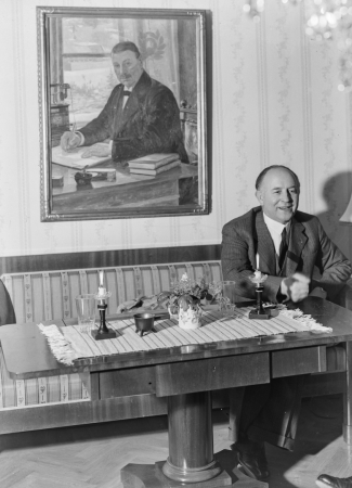 Gästgivare Andersson
Gästgivaregården Kisa
Nyckelord: Gästgivaregården Kisa Gästgivare Andersson