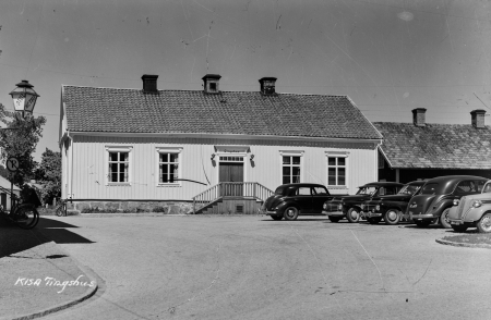 Tingshuset Kisa
Nyckelord: Tingshuset