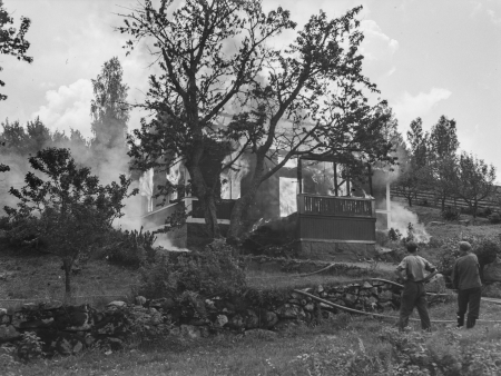 Eldsvåda Högsätra
Eldsvåda 4/7 1945
Nyckelord: Högsätra