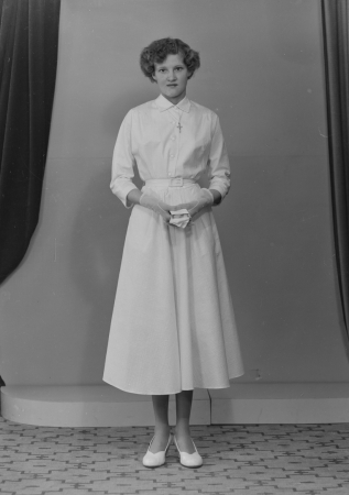 Erene Karlsson
Kisa
Nyckelord: Erene Karlsson