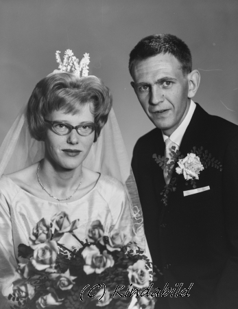 Ingvar Edin
Tellusvägen 14 Nyköping
Nyckelord: Ingvar Edin