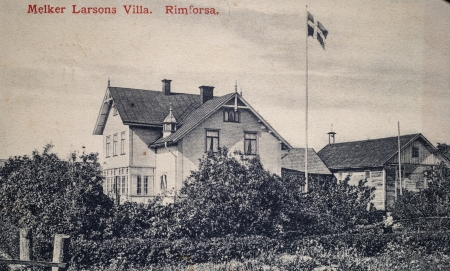 Melker Larssons villa Rimforsa
ca 1910 skickat 1910
Nyckelord: Melker Larssons villa Rimforsa
