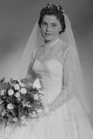 Filnamn=LP1942d.jpg
Filstorlek=83KiB
Dimensioner=300x450
Uppladdade datum=Feb 03, 2025 LP1942d.jpg