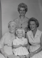 Filnamn=LP1973.jpg
Filstorlek=83KiB
Dimensioner=325x450
Uppladdade datum=Feb 05, 2025 LP1973.jpg
