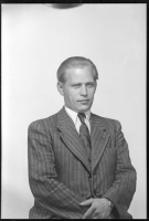 Falk_-_11671a.jpg