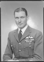 Filnamn=Falk_-_11745e.jpg
Filstorlek=308KiB
Dimensioner=715x999
Uppladdade datum=Mar 19, 2026 Falk_-_11745e.jpg