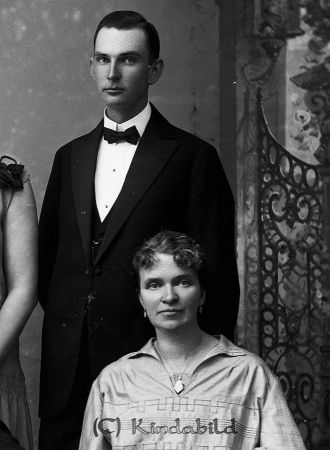 Falk - Fam. Stahre - 0020z - HDx02.jpg