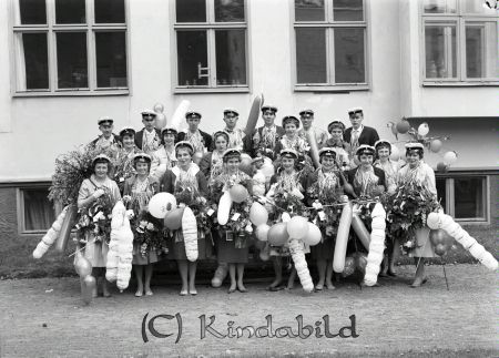 Realexamen Kisa
raja
Klassfoto
Nyckelord: Kisa