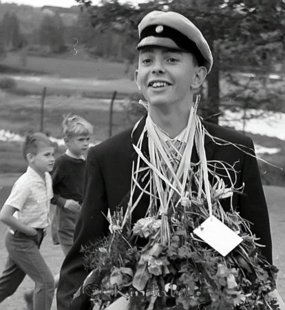 Realexamen Kisa Skola
raja
Man som är färdig med sina studier


Nyckelord: Skola Kisa