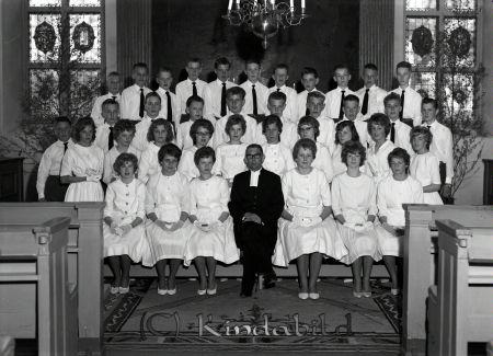 Kisa Kyrka Konfirmation Realgrupp Kisa
raja
Konfirmationsfoto
Nyckelord: Konfirmation Kisa