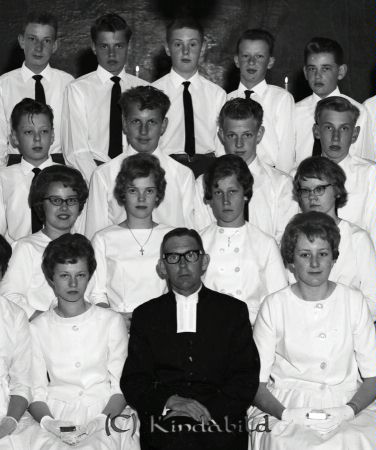 Kisa Kyrka Konfirmation Realgrupp Kisa
raja
Konfirmationsfoto
Nyckelord: Konfirmation Kisa