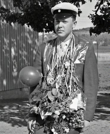 Kjell Disenborg fd. Karlsson
cujo
Realexsamen Stjärneboskolan 1961
Nyckelord: Realexsamen Kisa