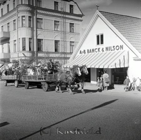 Kortege Realexsamen 1961
cujo
Realexsamen kortege
Nyckelord: Realexsamen Kisa