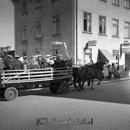 Kortege Realexsamen 1961
cujo
Realexsamen Stjärneboskolan 1961
Nyckelord: Realexsamen Kisa