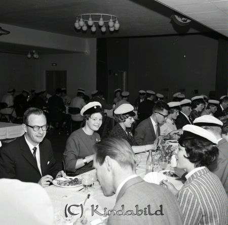 Realexsamen 1961
cujo
Supé Realexsamen 1961 i Folkets Hus

Nyckelord: Realexsamen Kisa