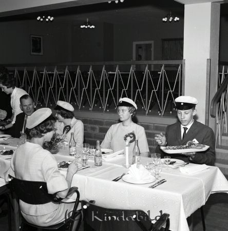 Realexsamen 1961
cujo
Supé Realexsamen 1961 i Folkets Hus Kisa
Nyckelord: Realexsamen Kisa