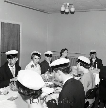 Realexsamen 1961
cujo
Supé Realexsamen 1961 i Folkets Hus Kisa
Nyckelord: Realexsamen Kisa