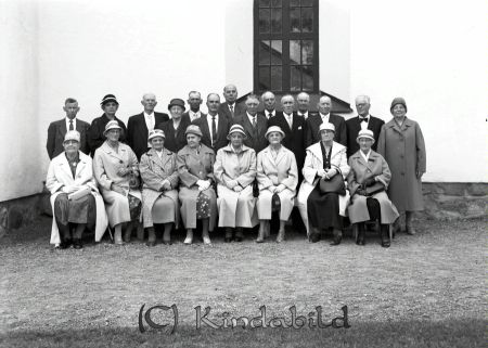 Konfirmationsträff 1961
cujo
Träff med 1906 års Konfirmander
Nyckelord: Konfirmation Kisa