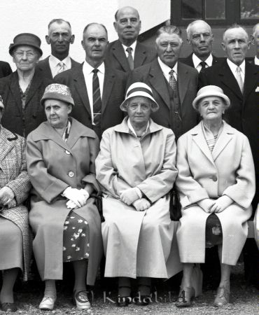 Konfirmationsträff 1961
Nyckelord: Konfirmationsträff 1961