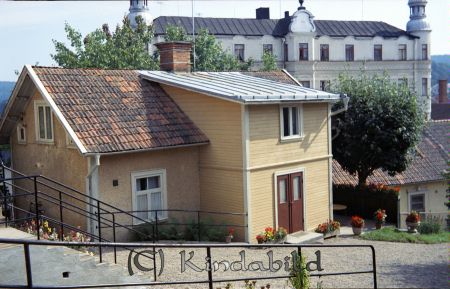 Lundh Kisa
pim
Bostadshus vid fd biografen Hjorten
Nyckelord: Lundh Kisa