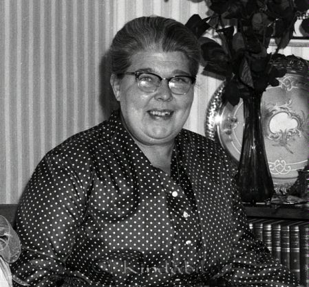 Karlsson Kisa
pim
Kvinna som fiorar 50-årsdag
Birgit Karlsson

raja
Birgit Karlsson 
Källa: Gerd Pettersson

Nyckelord: Karlsson Kisa