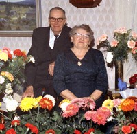 Filnamn=Petters. - ext - 0297az.jpg
Filstorlek=51KiB
Dimensioner=450x438
Uppladdade datum=Aug 05, 2010 Petters. - ext - 0297az.jpg
