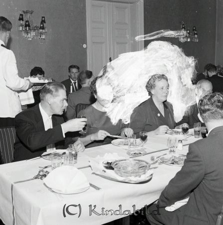 H.E Gustavsson Jägarvallen Linköping
raja
50-årsfirande med sykonen
Nyckelord: Gustavsson Linköping