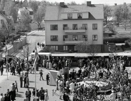 Kisa Marknad Kisa
raja
Marknad på torget i Kisa
Nyckelord: Marknad Kisa
