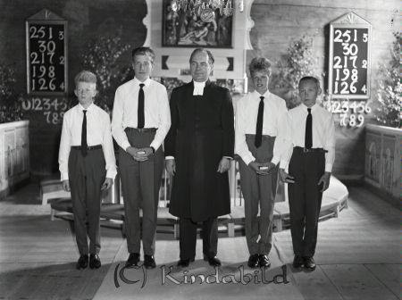 1963 års Konfirmander Tidersrum
raja
Konfirmationsfoto
Nyckelord: Konfirmander Tidersrum