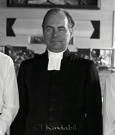 1963 års Konfirmander Tidersrum
raja
Konfirmationsfoto

raja
Ebbe Ekö (1904-1965) 
Källa: Gerd Pettersson

Nyckelord: Konfirmander Tidersrum