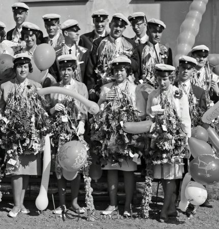 Realexamen 1963 A-klass
raja
Klassfoto
Nyckelord: Realexamen Kisa