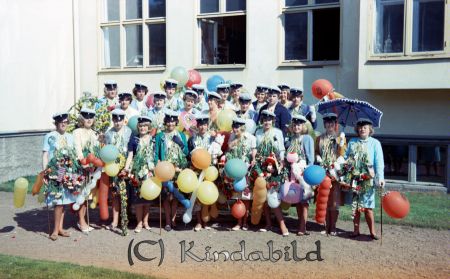 Realexamen 1963 A-klass
raja
Klassfoto
Nyckelord: Realexamen Kisa