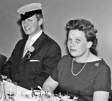 Realexamen 1963 A-klass
Nyckelord: Realexamen 1963 A-klass