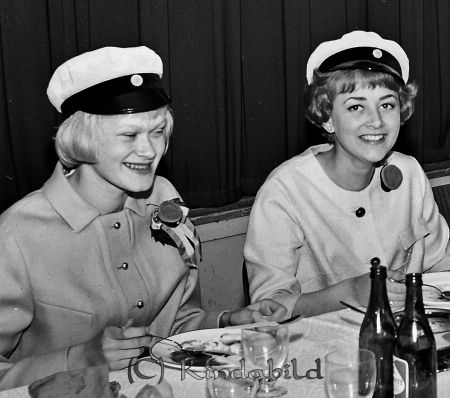 Realexamen 1963 A-klass
raja
Realexamenfirande i Folkets Hus
Nyckelord: Realexamen Kisa