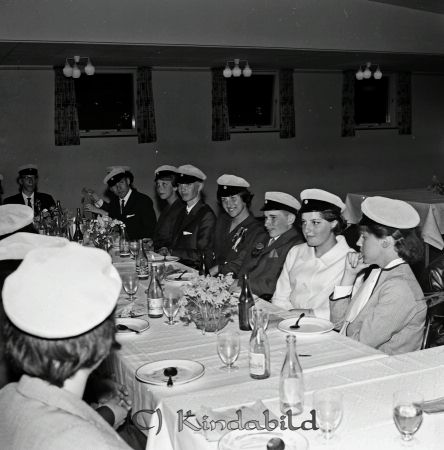 Realexamen 1963 A-klass
raja
Realexamenfirande i Folkets Hus
Nyckelord: Realexamen Kisa