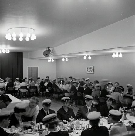 Realexamen 1963 A-klass
raja
Realexamenfirande i Folket Hus
Nyckelord: Realexamen Kisa