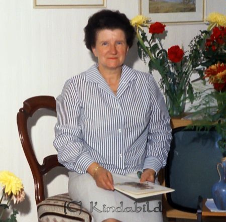 Viola Gustavsson Tystberga
raja
Kvinna som firas med blommor på sin 50-årsdag
Nyckelord: Gustavsson Tystberga