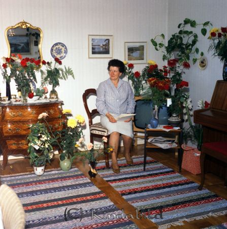 Viola Gustavsson Tystberga
raja
Kvinna som firas med blommor på sin 50-årsdag 
Nyckelord: Gustavsson Tystberga