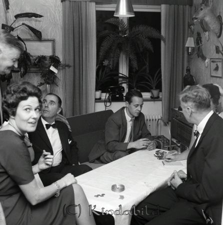 Viola Gustavsson Tystberga
raja
50-årskalas
Nyckelord: Gustavsson Tystberga
