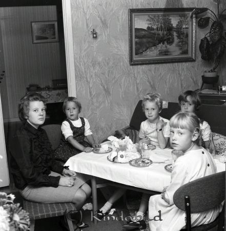 Viola Gustavsson Tystberga
raja
Barnavdelningen på 50-årskalaset
Nyckelord: Gustavsson Tystberga
