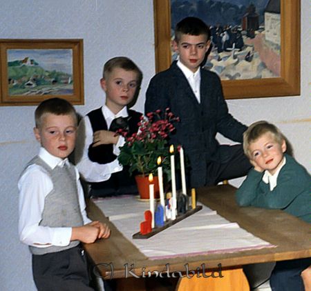 Nilsson Kisa
pim
Grupporträtt
Britta och Stig Nilssons söner
Nyckelord: Nilsson Kisa