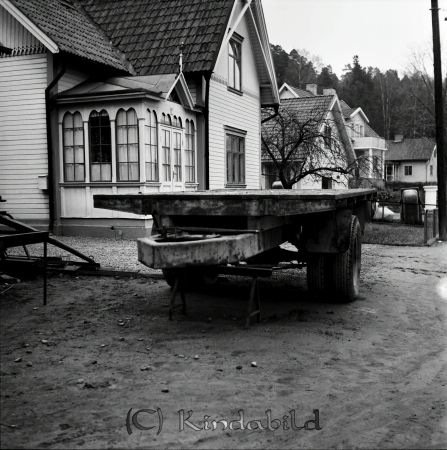 Alskog Kisa
raja
Bild på ett lastbilssläp
Nyckelord: Alskog Kisa