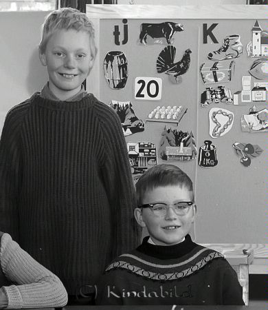Klass 2-3
raja
Klassfoto

Nyckelord: Klass 2-3 Kisa