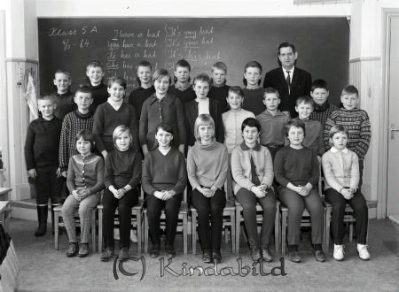 5a Kisa
raja
Klassfoto
Nyckelord: 5a Kisa