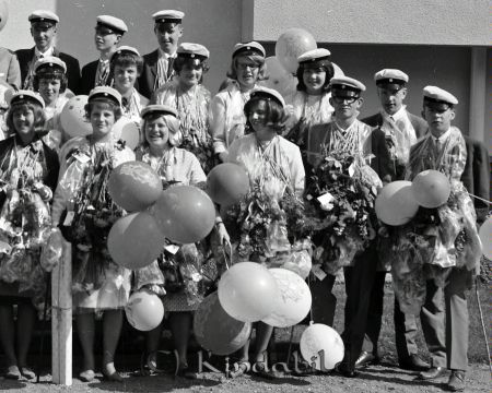 Realexamen 1964
raja
Klassfoto
Nyckelord: Realexamen Kisa