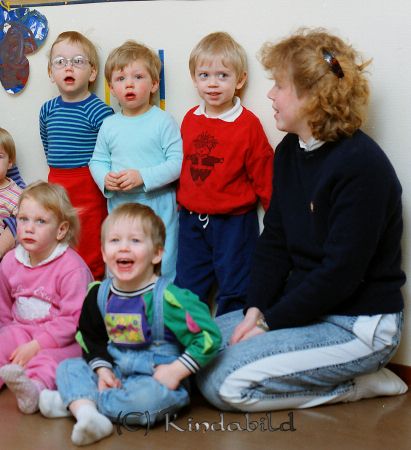Tornhagens förskola
raja
Klassfoto 

raja
Till höger Britt-Marie Johansson 
Källa: Gerd Pettersson 

Nyckelord: Tornhagen Kisa