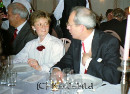 Rotaryklubben 40-årsjubileum Värdshuset Tingshuset Kisa
raja
Jubileumsfest

Till höger Folke Nyblom
Nyckelord: Rotaryklubben Kisa